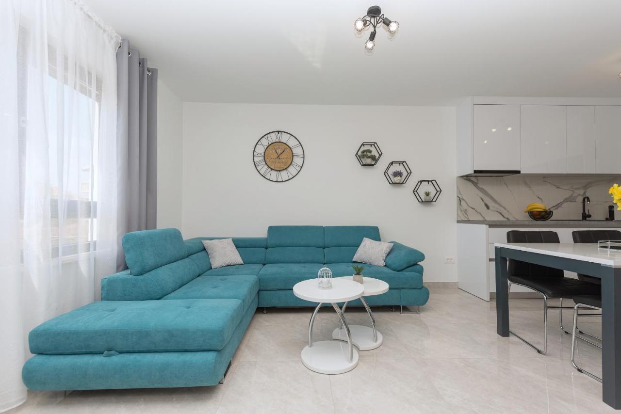 Apartment Ema Makarska Exterior photo