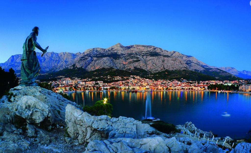 Apartment Ema Makarska Exterior photo